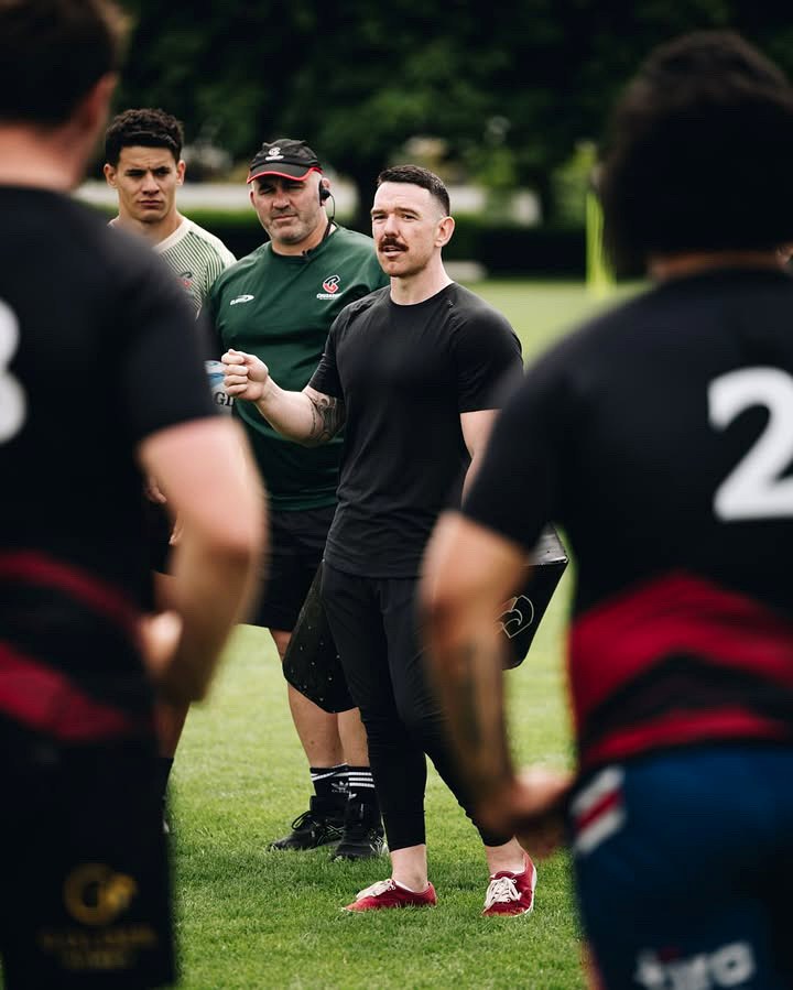 Jamie O'Donnell delivering mental performance coaching to Crusaders Super Rugby players